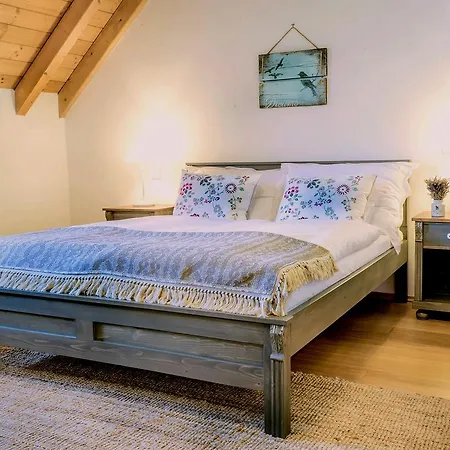 Basaltina Panzio Bed & Breakfast 4*