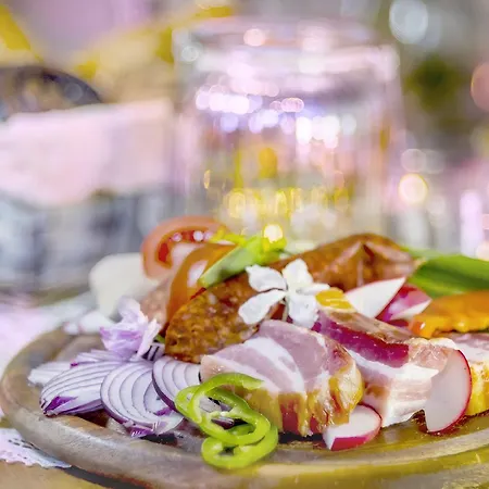 Basaltina Panzio לינה וארוחת בוקר